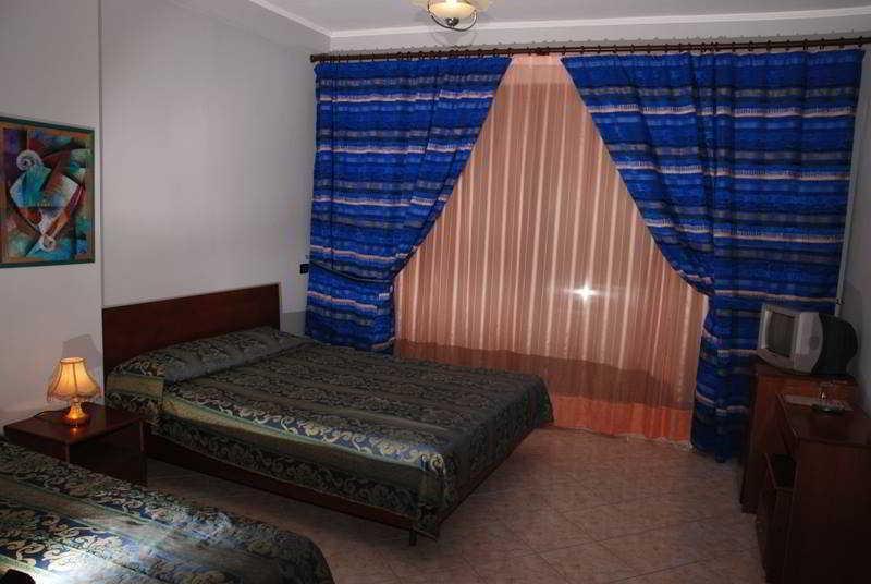 Hotel Antag Шенгін Екстер'єр фото