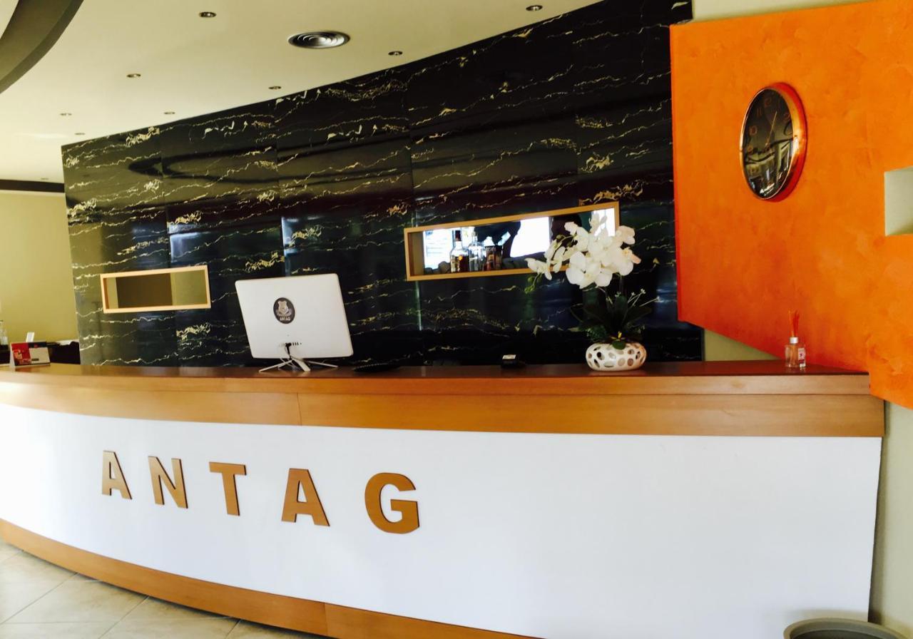 Hotel Antag Шенгін Екстер'єр фото